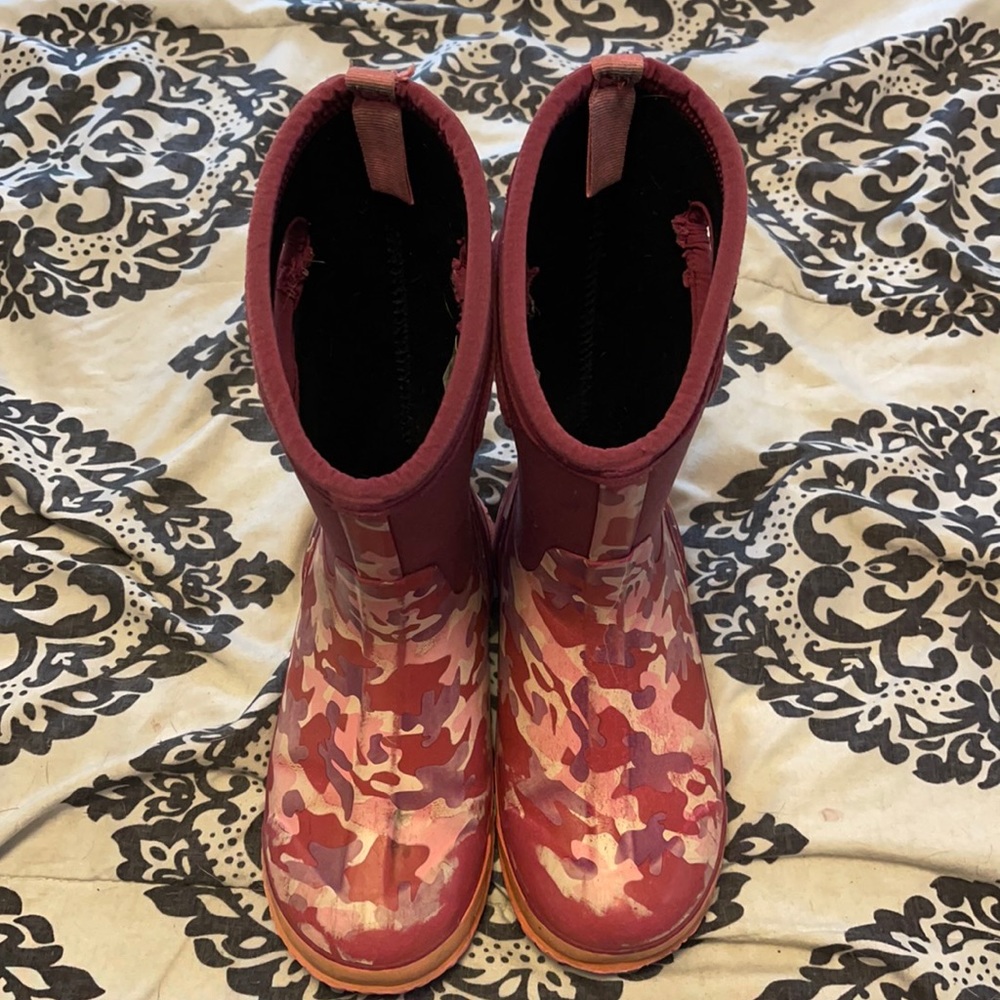 Bog boots size 4